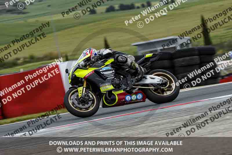 cadwell no limits trackday;cadwell park;cadwell park photographs;cadwell trackday photographs;enduro digital images;event digital images;eventdigitalimages;navarra;no limits trackdays;peter wileman photography;racing digital images;trackday digital images;trackday photos
